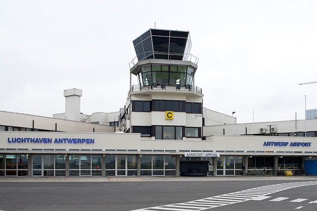 taxi naar en van Antwerpen Airport